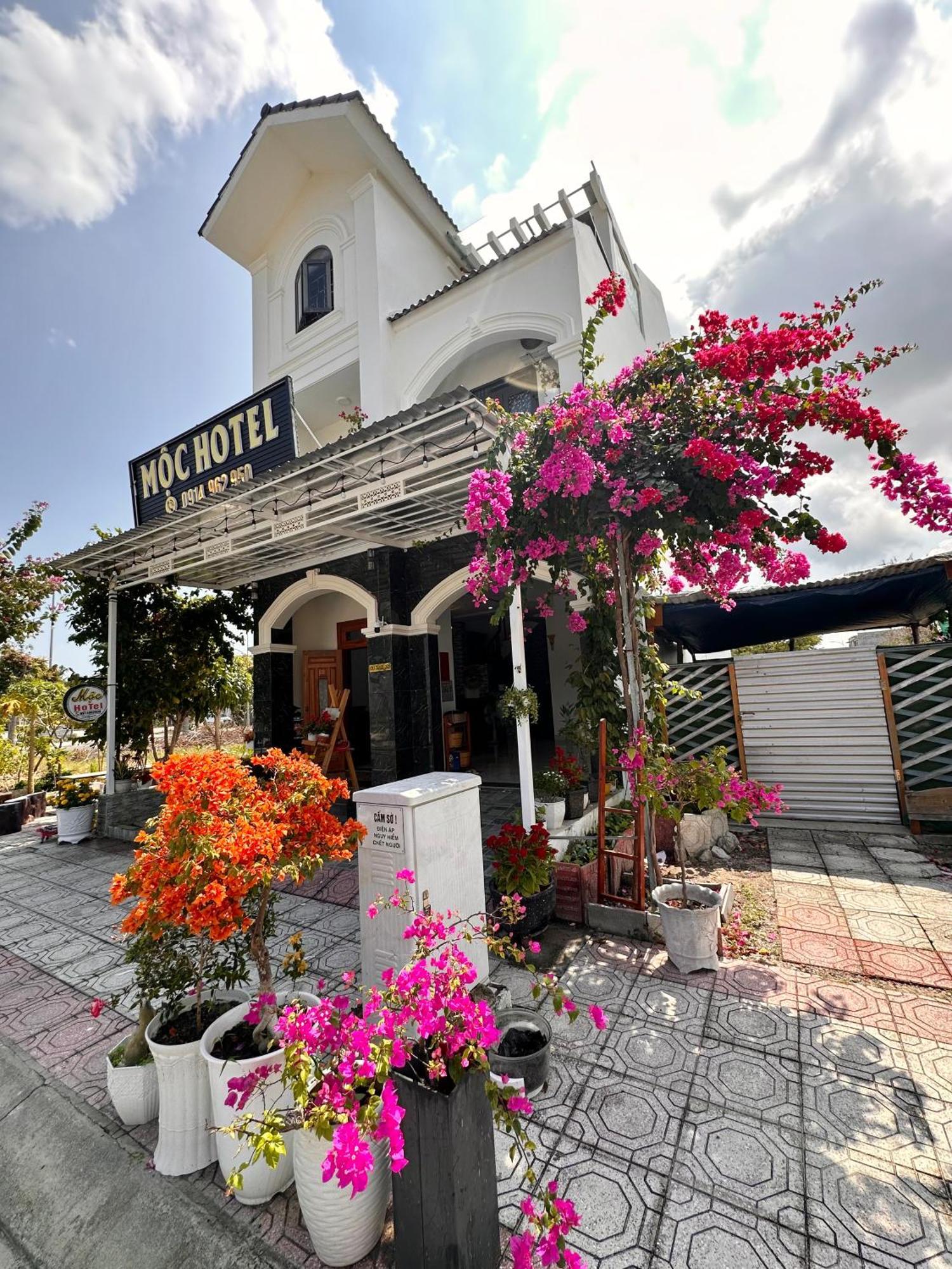 Moc Homestay- Near Bai Dai Beach Cam Lam Exteriér fotografie